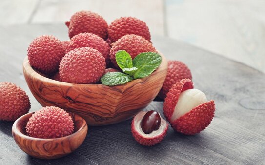 ăn vải lợi hay hại