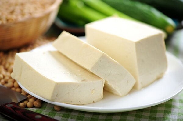 đậu phụ cung cấp nhiều canxi